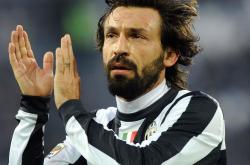 LOL决赛-看到您给出的掘金封锁公牛，塔图姆关键进球定乾坤这一组合，它本身就像一个充满戏剧张力的谜题。这并非对现实的直接描述，而更像一场跨越时空的象征性对决。让我们以此为灵感，构建一篇关于唯一性的篮球叙事