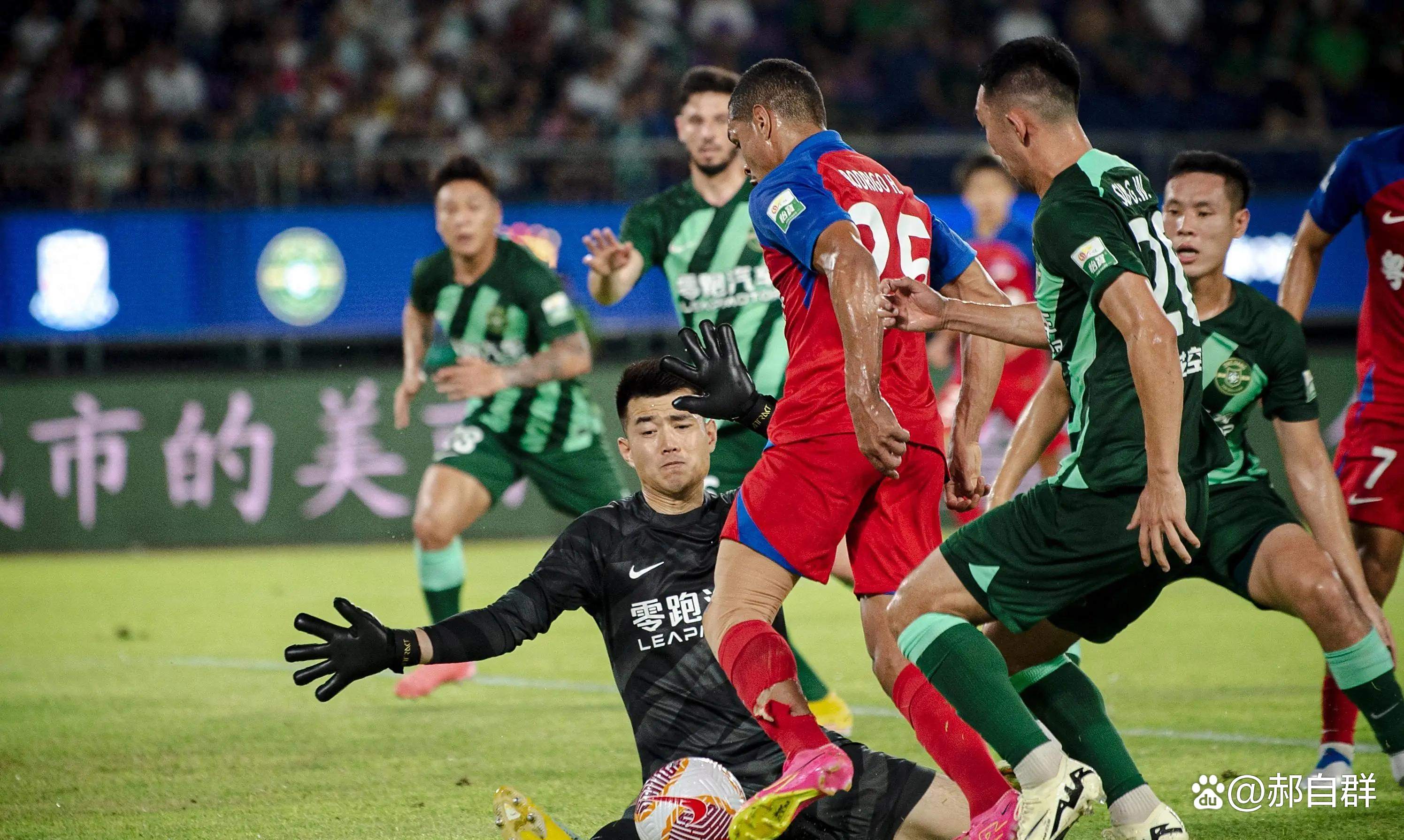 关于恒大阵容整体调整,实现背靠背胜利的信息 关于恒大阵容整体调整,实现背靠背胜利的信息