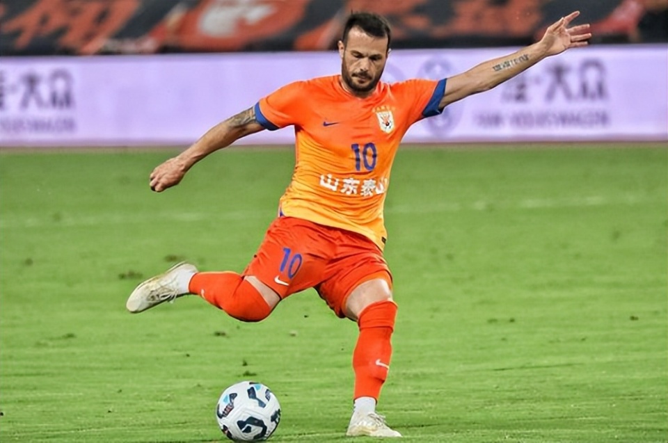 鲁能备战川崎前锋，实力逐渐恢复