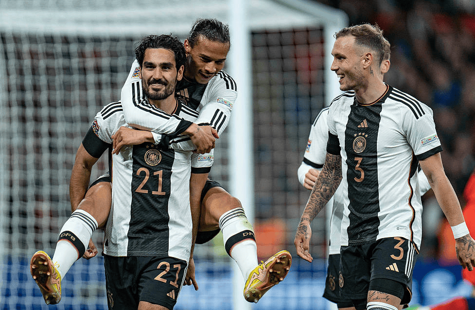 关于德国队碾压泰国队,安赛龙惊艳四座的信息 关于德国队碾压泰国队,安赛龙惊艳四座的信息