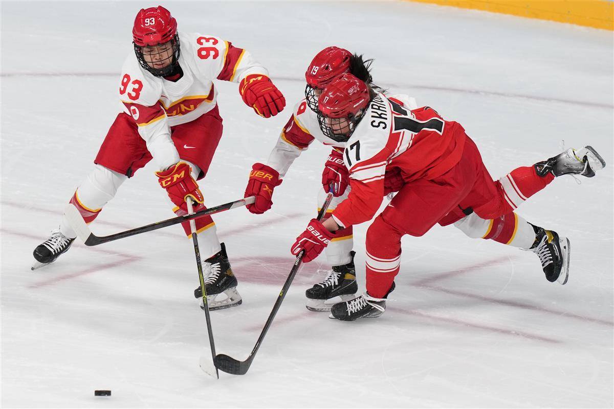 史诗对决！冰球上演极限翻盘的简单介绍