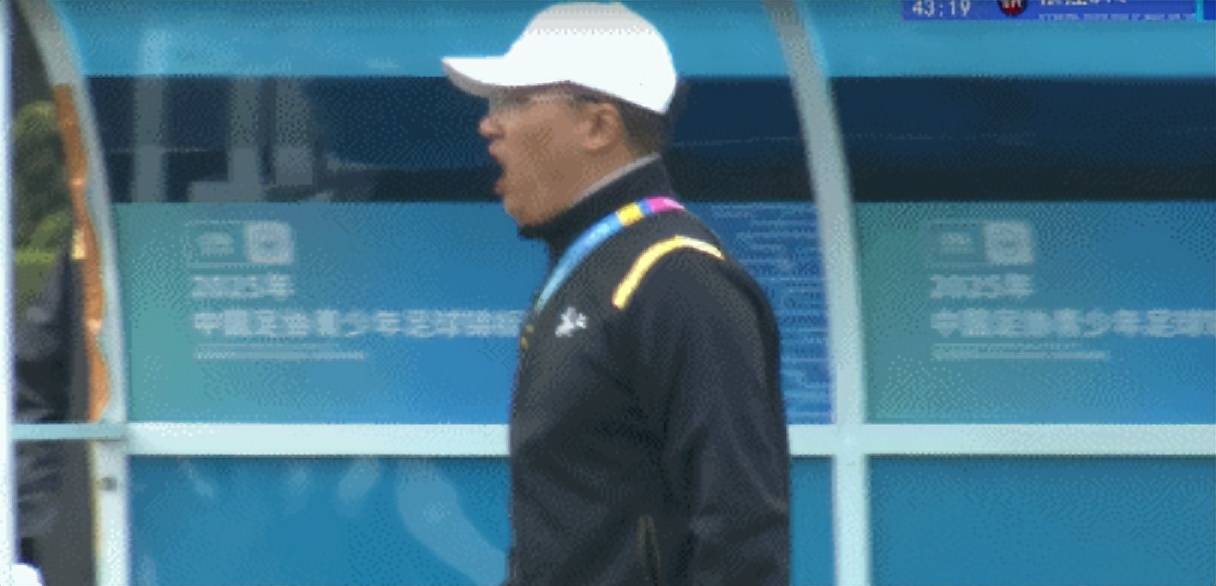 浦和红钻表现抢眼，实现晋级目标