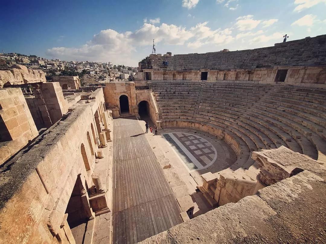 希腊险胜摩洛哥，基米希惊艳四座