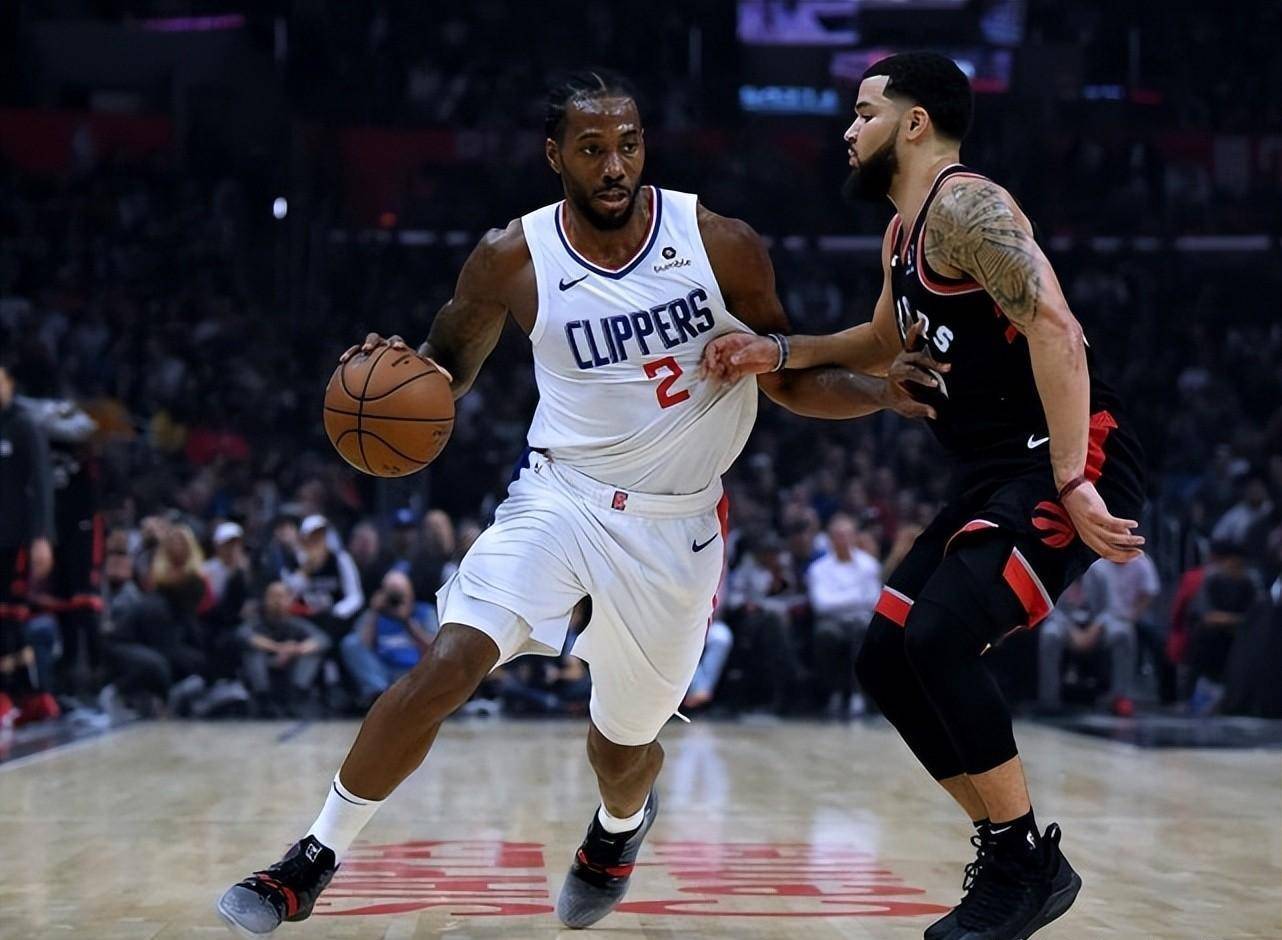 快船翻盘广州队,范弗利特高光表现 快船翻盘广州队,范弗利特高光表现