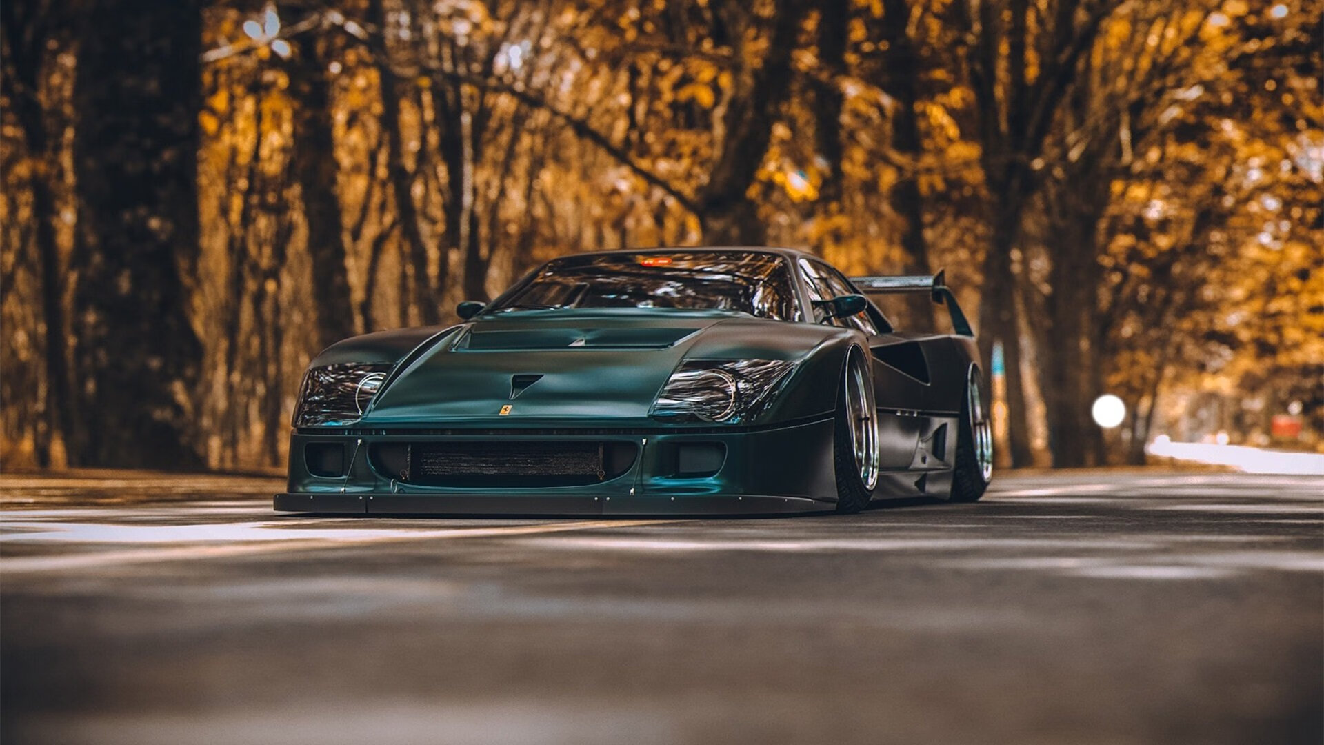 六月，摩纳哥公国的胜利与奥兰多花园的传说