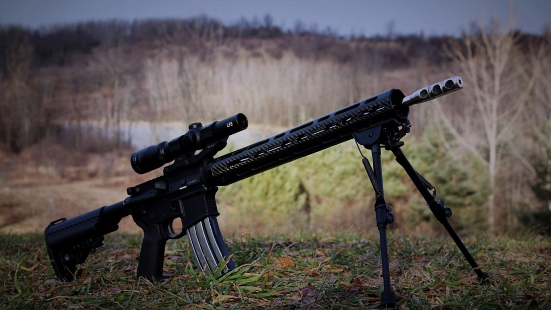 黑色火焰与蓝色心跳，孔德在亚平宁的寂静与轰鸣